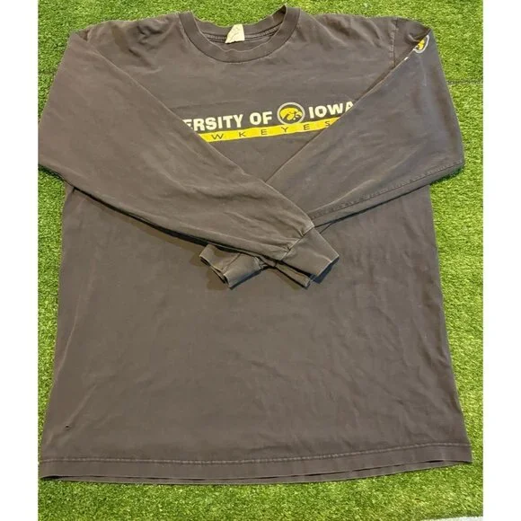Vintage Iowa Hawkeyes shirt mens XL black yellow football long sleeve Y2K 27 - Picture 6 of 12